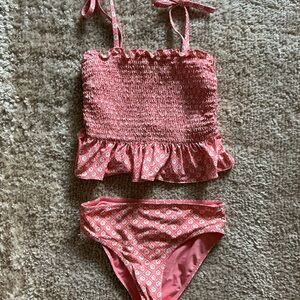 Vineyard Vines girls Small 7-8 coral Pink Smocked Two-Piece Swim Set EUC